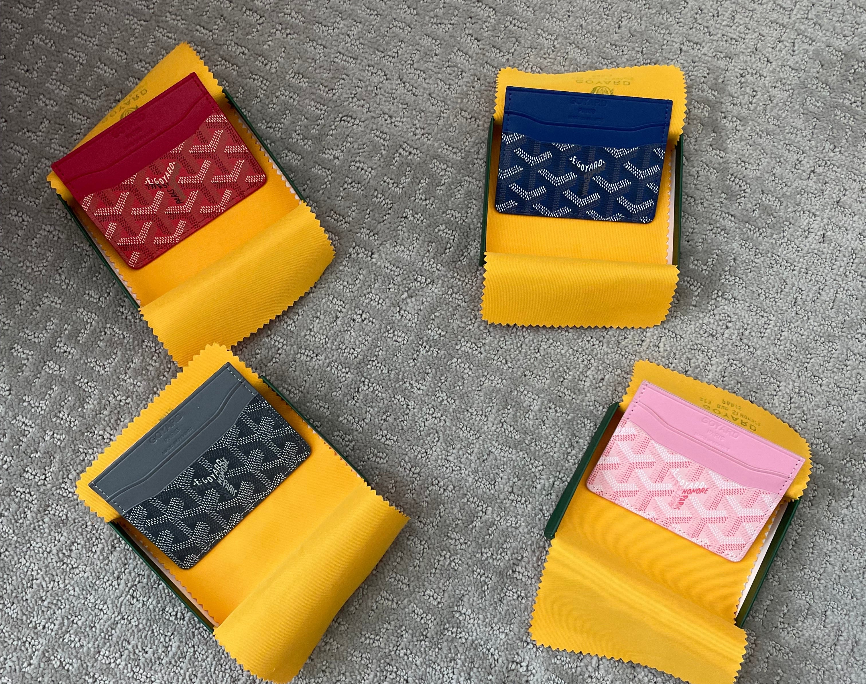 Gy Cardholder